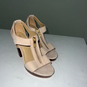 Michael Kors Cream Textured Zip Front Block Heel Sandals with Gold Hardware